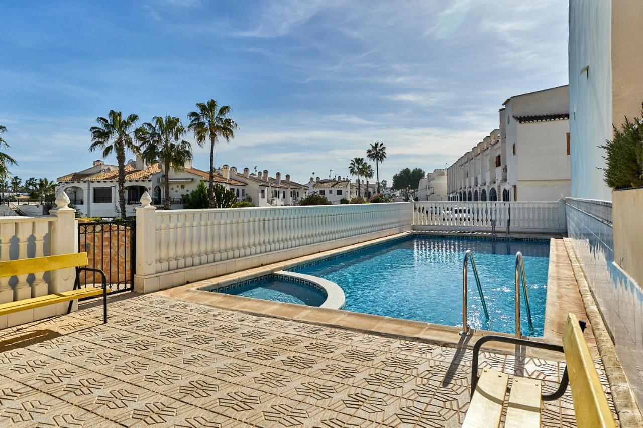 Espanhouse Playa Townhouse In La Zenia Close To The Beach Orihuela Kültér fotó